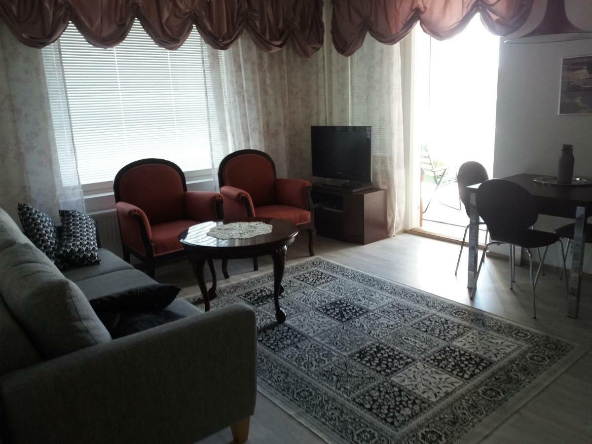 Kaksio Rovaniemella Appartamento Rovaniemi Esterno foto